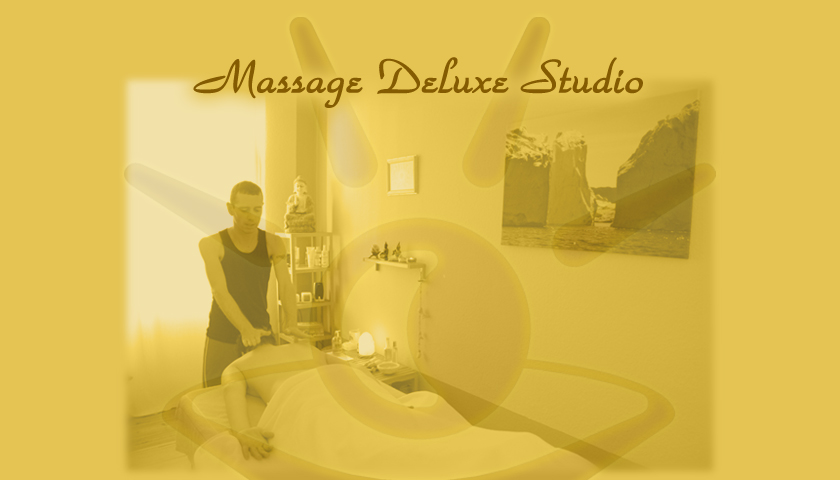 Massage Deluxe Studio 3